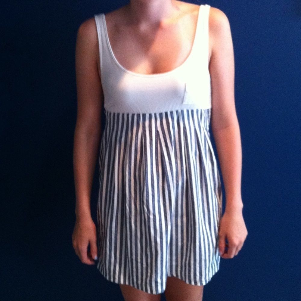 GLAM white and denim blue dress